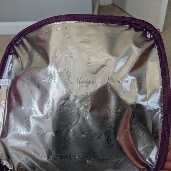 Thirty-One Thermal - Picture 5 of 5